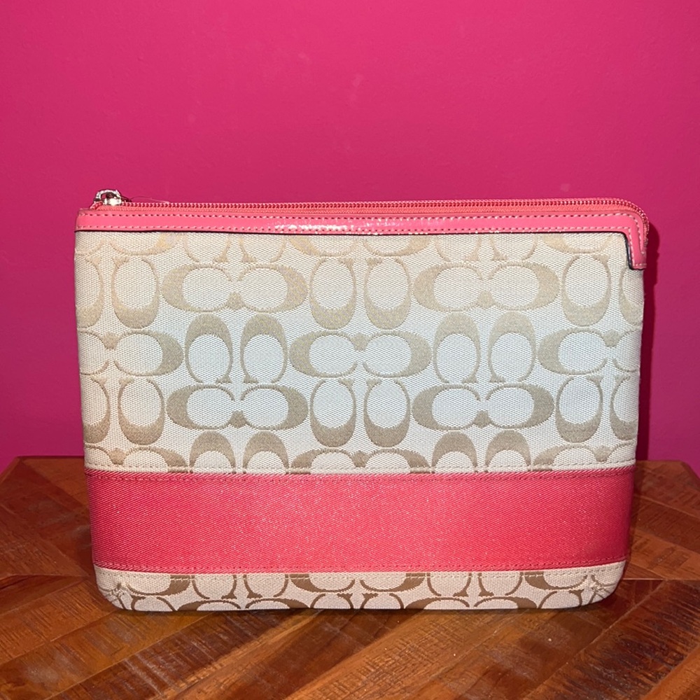COACH SIGNATURE PAD/TABLET CASE